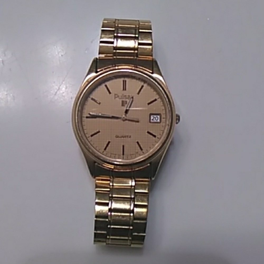 Pulsar watch